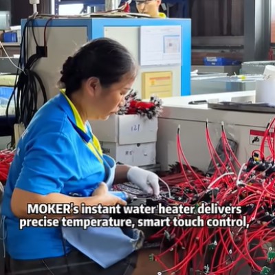Máy nước nóng thông minh tức thời MOKER được thiết kế cho những ngôi nhà hiện đại hướng đến hiệu quả